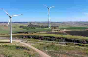  Investimentos públicos e privados ampliam e diversificam matriz energética limpa do Paraná